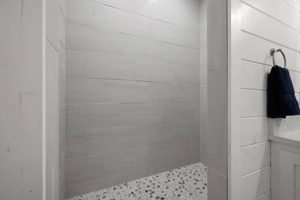 Diamond Cabin W/ Jet Shower & Secluded Back Deck! بروكن بو المظهر الخارجي الصورة